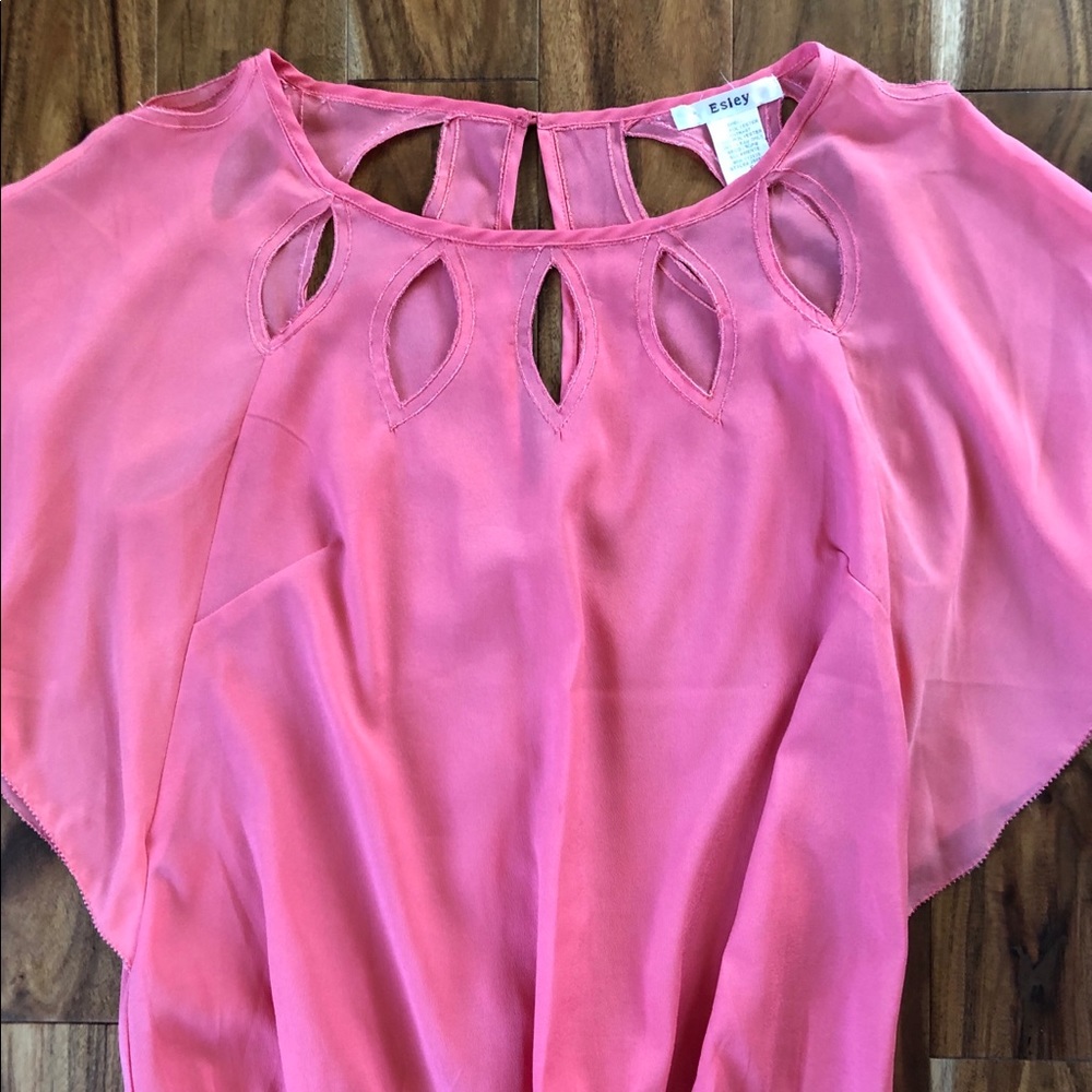 Silky key hole top